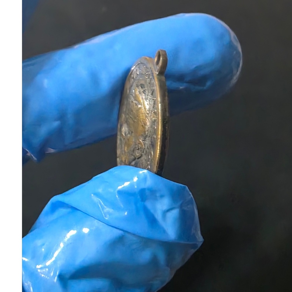 Vintage Blessed Saint John Neumann Mary medal Antique Catholic Approx 1" - Picture 4 of 5